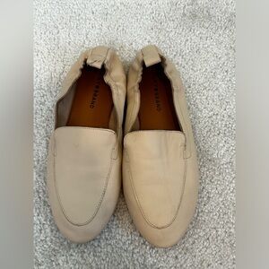 Cream Lucky Brand loafers